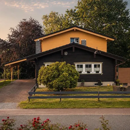 Blockhaus Am Edersee Vöhl